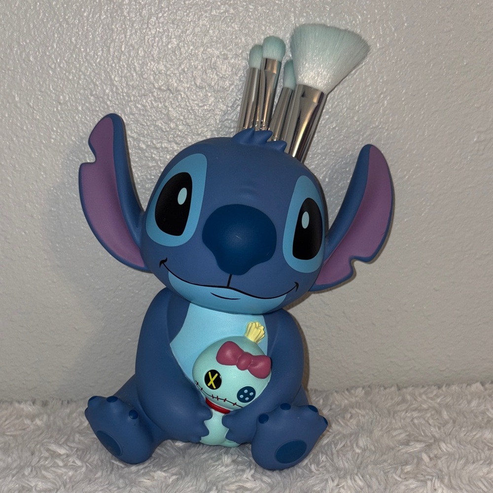 Stitch and Scrump Makeup Brush Holder Set